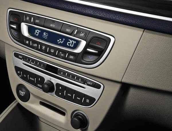 Музыкальная система Renault Megane III