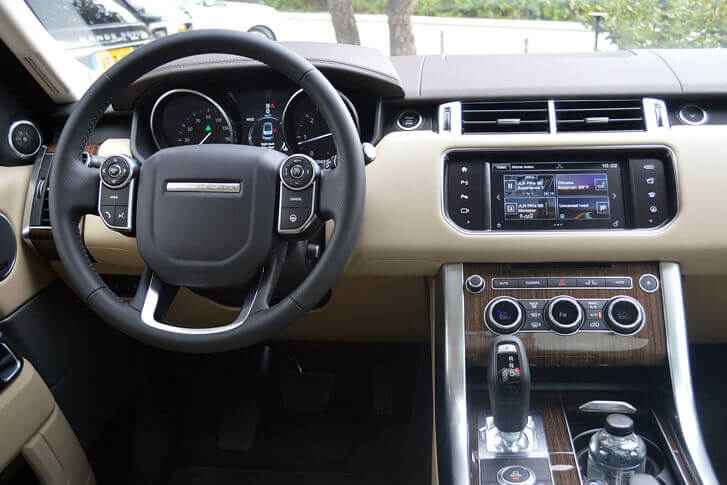 Интерьер Range Rover