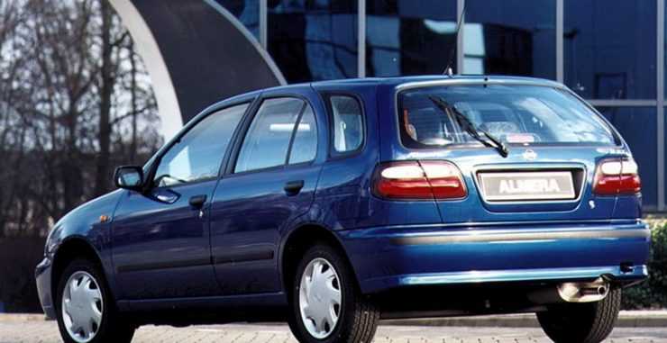 Nissan Almera 1999