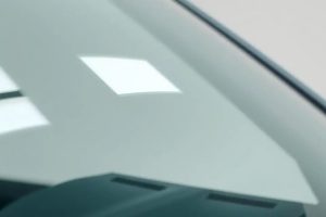 Автостёкла: виды, особенности и замена